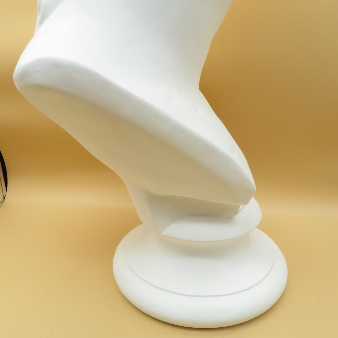 美品　OKA　ミロのヴィーナス　石膏像　高さ61ｃｍ位 重さ9.1Kｇ位