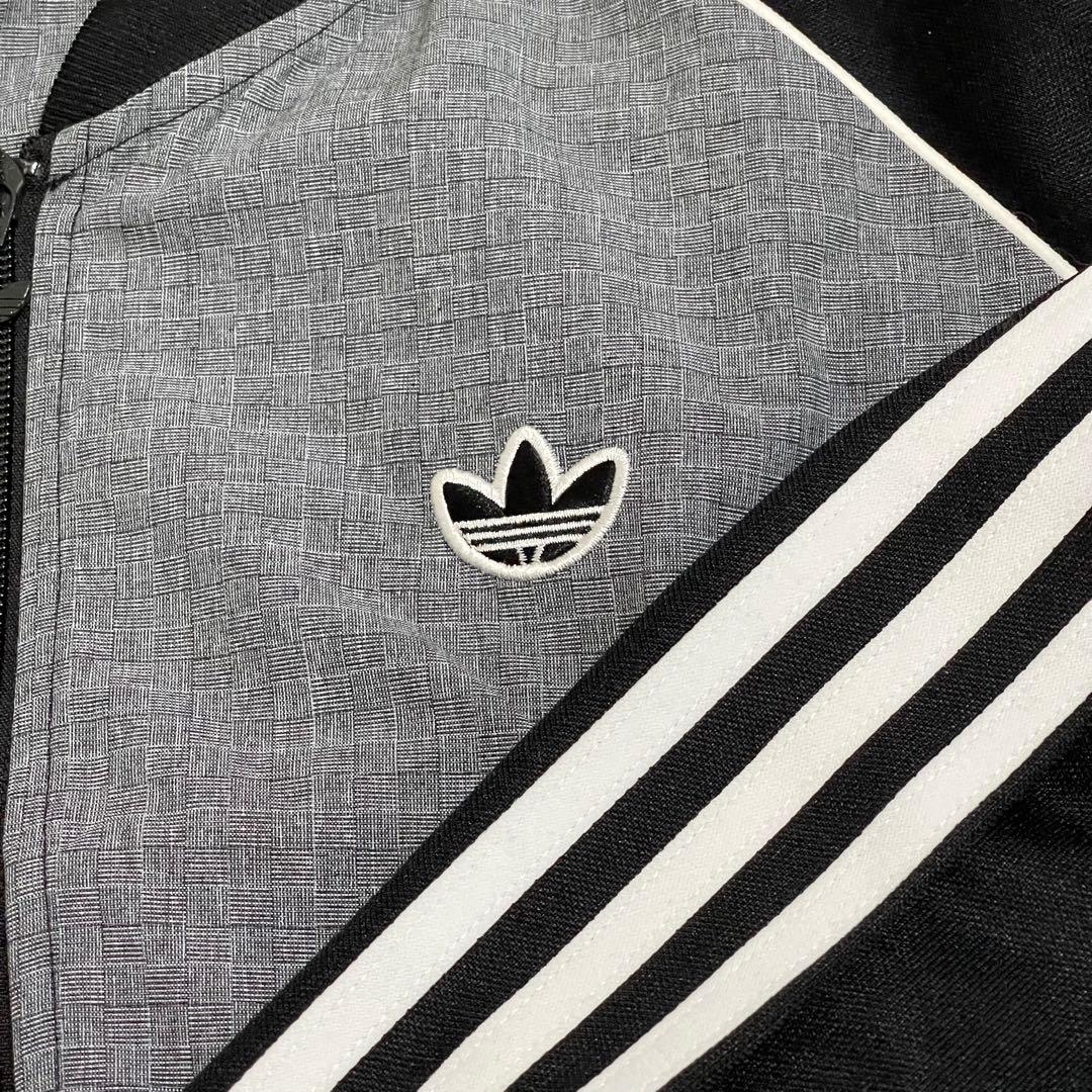 新品WL】アディダス刺繍トラックジャケット古着ジャージ　ライダース　グレー黒