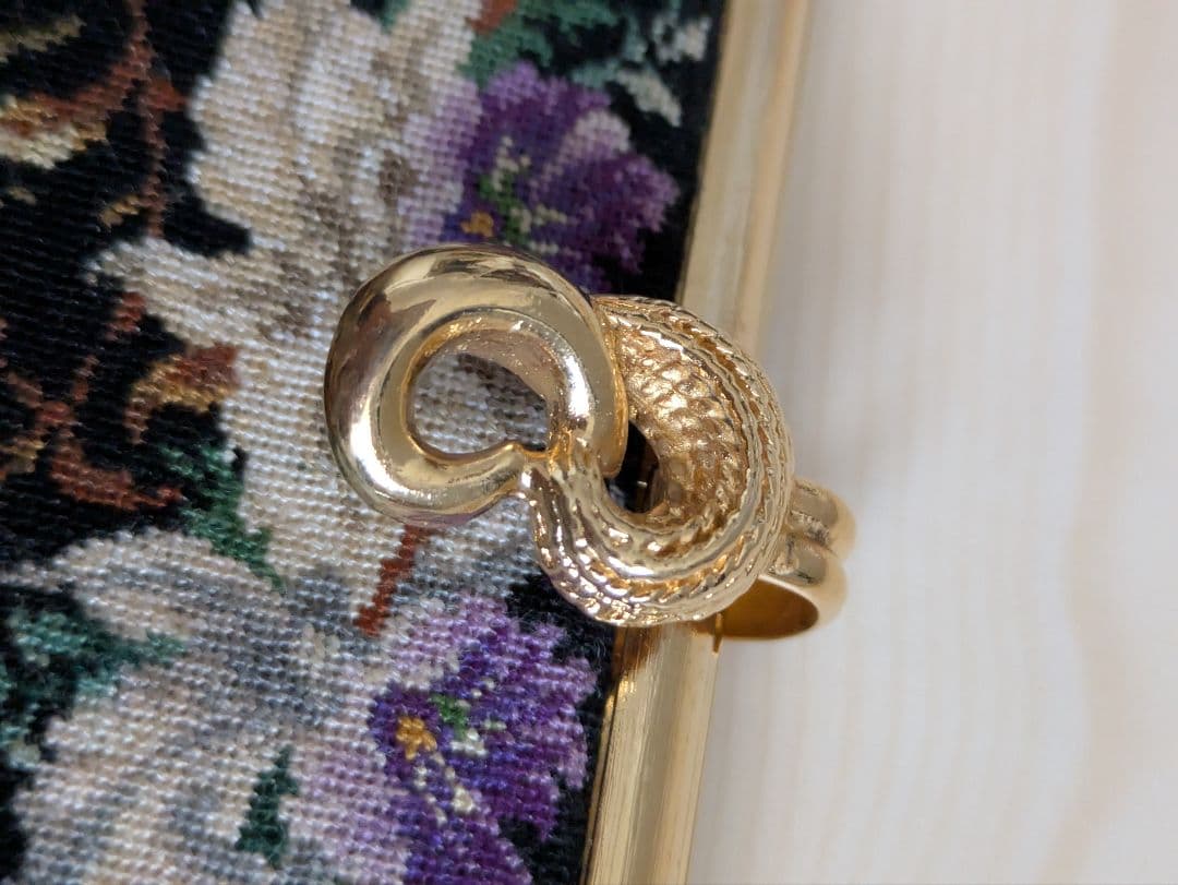 濱野★プチポワンの金具が素敵なハンドバッグ ★和装バック★ブラック