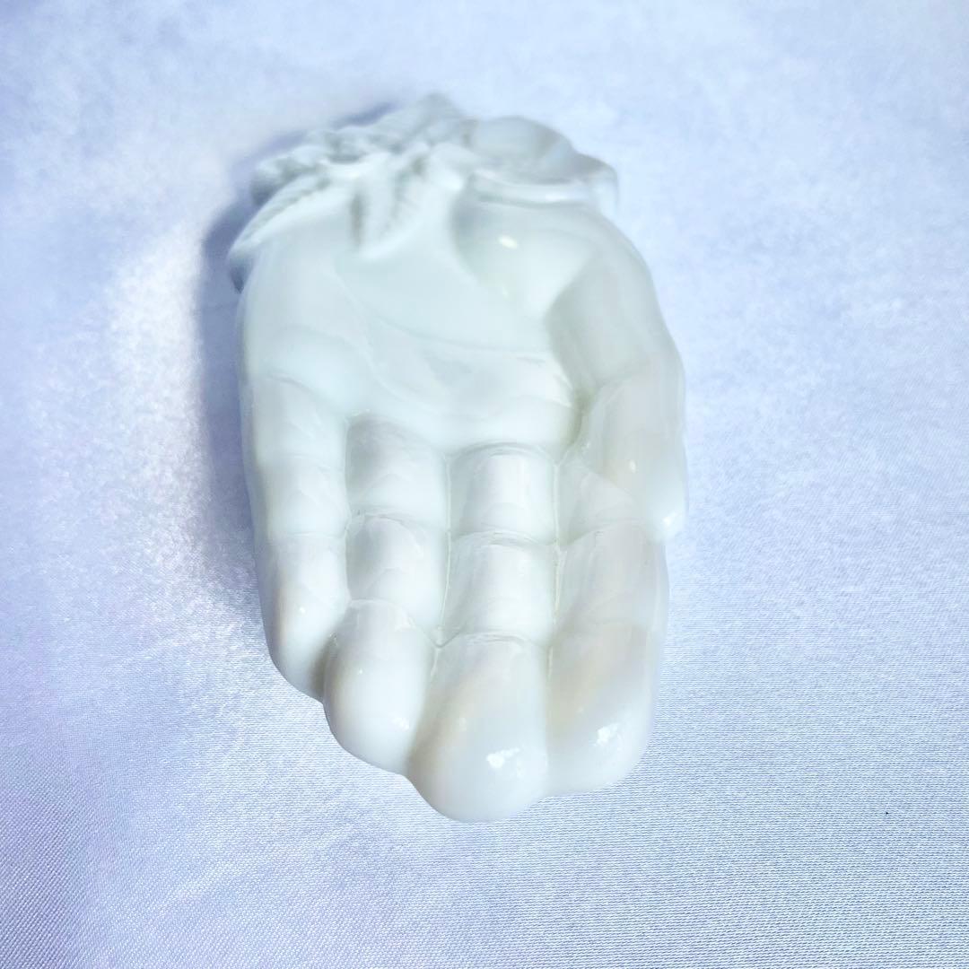 【美品】 【刻印有り】AVON ミルクガラス ハンドトレイ 片手 アンティーク
