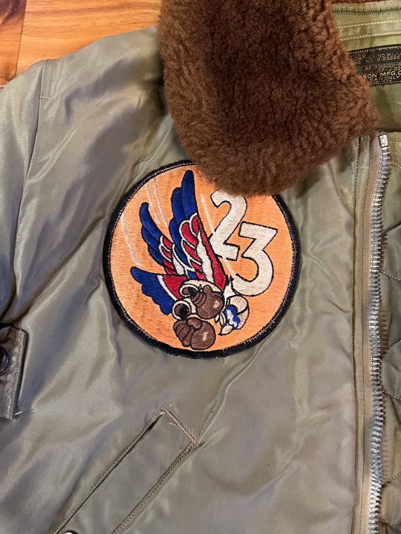 バズリクソンズ　Ｂ15フライトジャケット オリーブグリーン