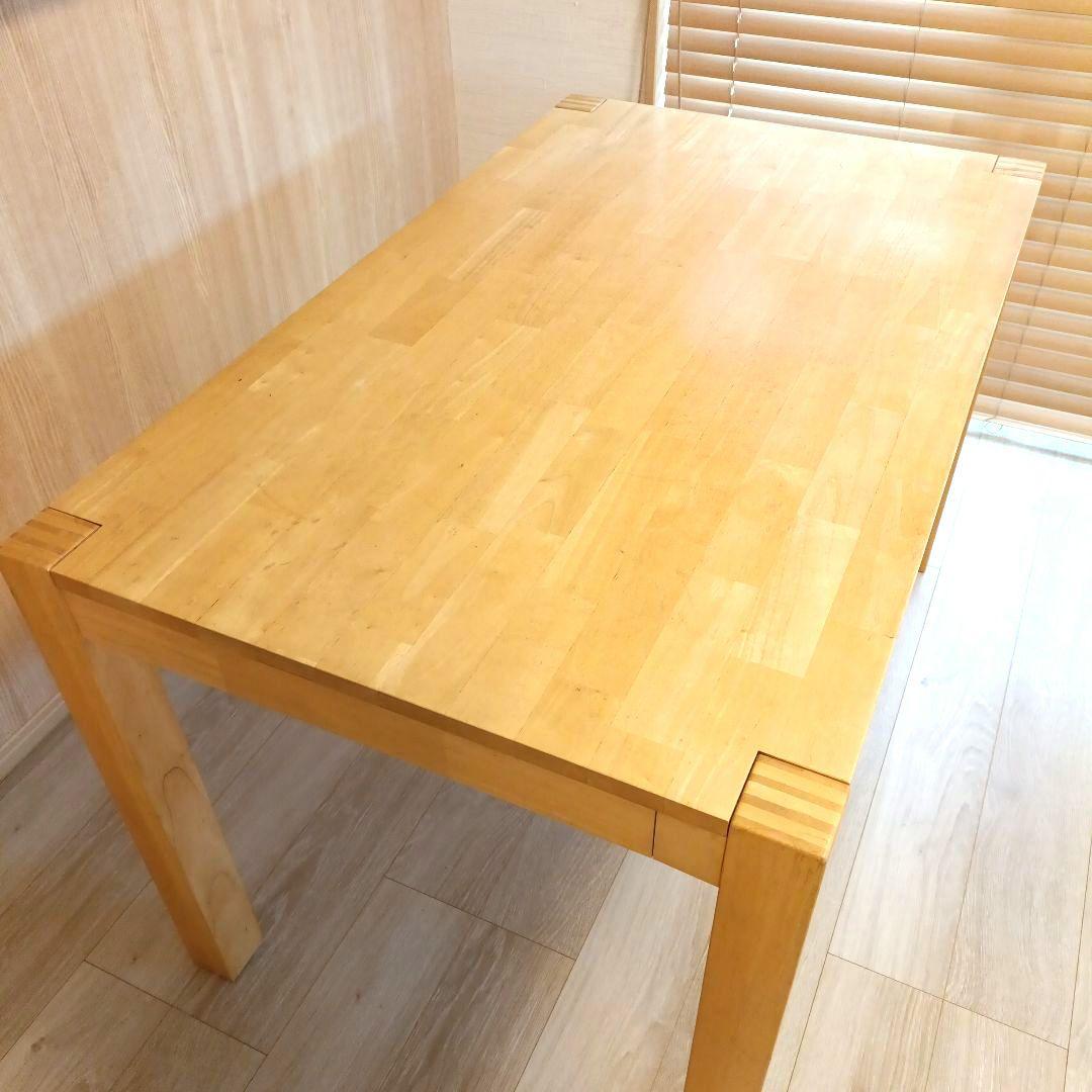 IKEA NORDBY　ダイニングテーブル　4人掛け