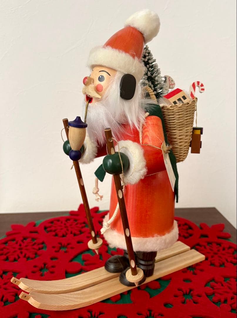 ドイツ　エルツ地方　木製　煙出し人形