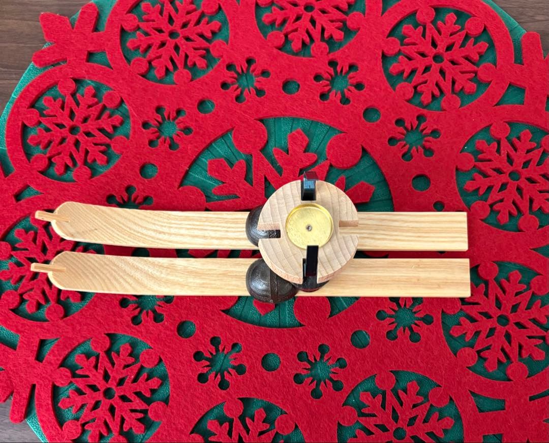 ドイツ　エルツ地方　木製　煙出し人形