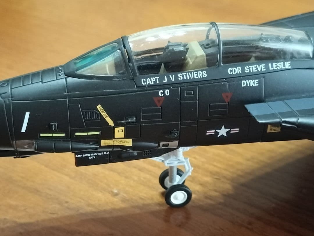 センチュリーウイングスF-14 トムキャット 1/72 ブラックモデル