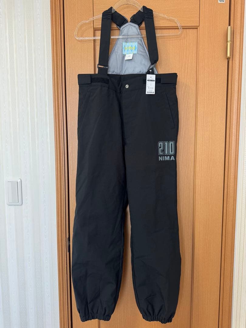 未使用・タグ付きnima 上下セット 子ども用 ブラック セパレートスノーウェア