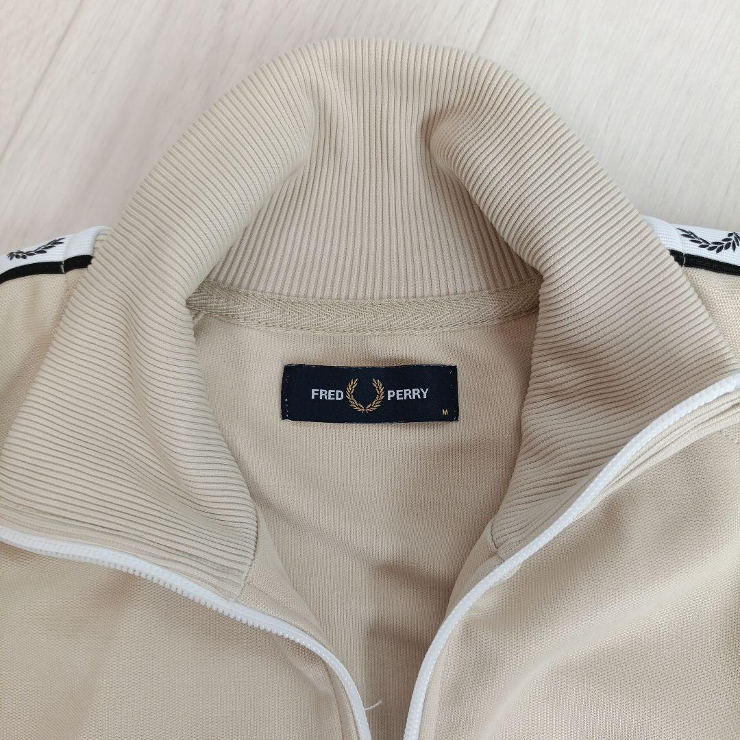 FRED PERRY トラックジャケット