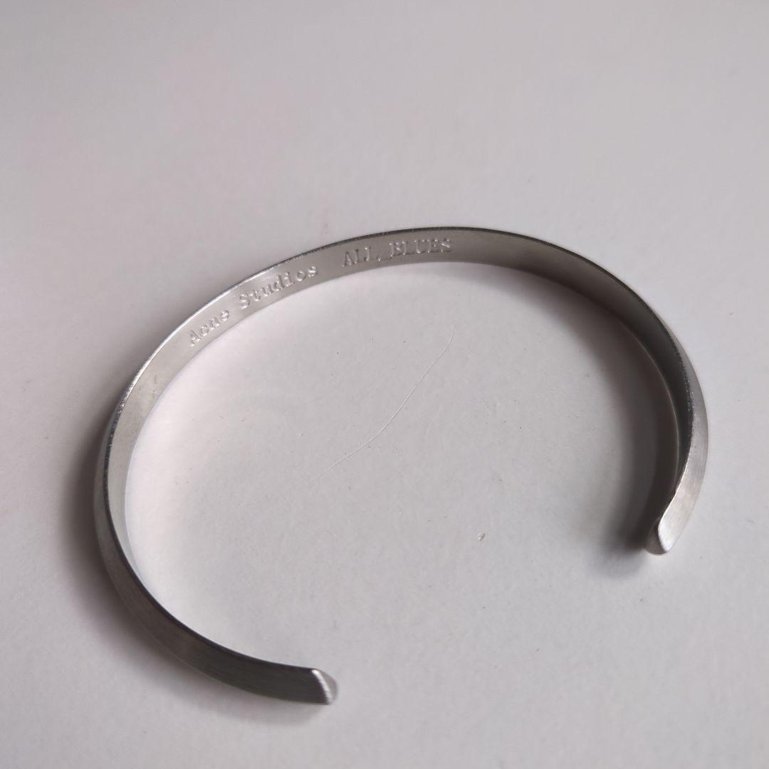 Acne StudiosALL_BLUES のバングル 新品