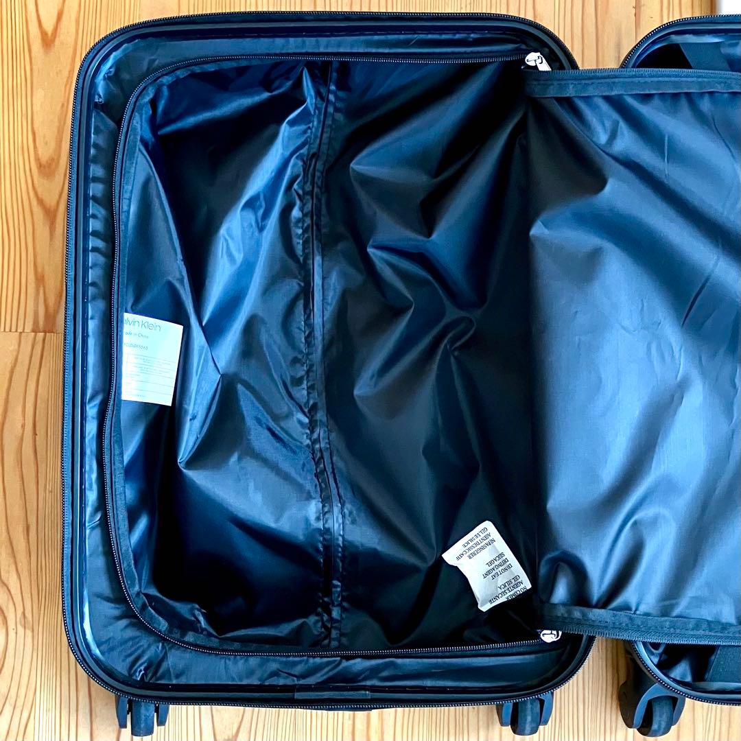 日本未入荷　CK カルバンクライン ブラック ハードキャリーケース　スーツケース
