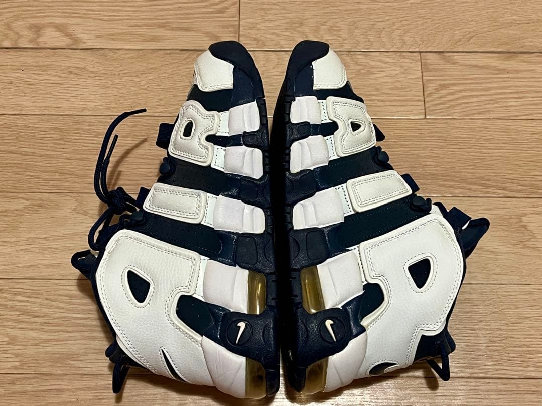 NIKE AIR MORE UPTEMPO スニーカー 24cm