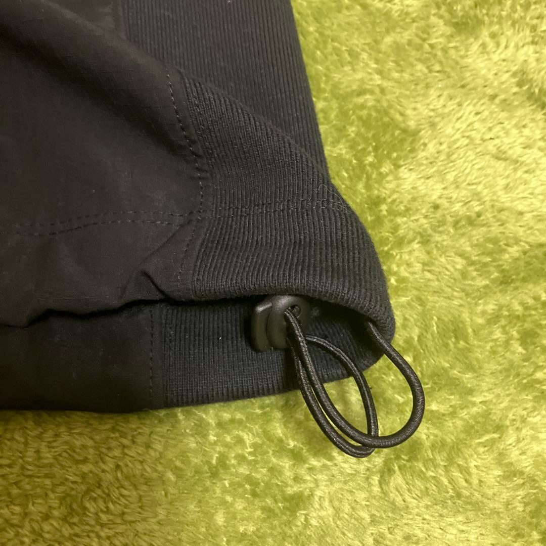 早い者勝ち 激レア Golfickers 黒 Vネックジャケット Ｌサイズ