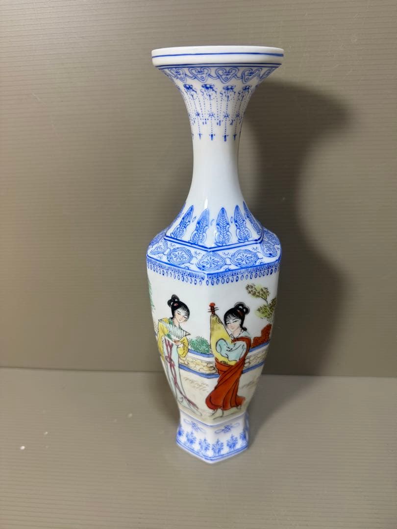 2234  中国美術　景徳鎮　薄胎　花瓶