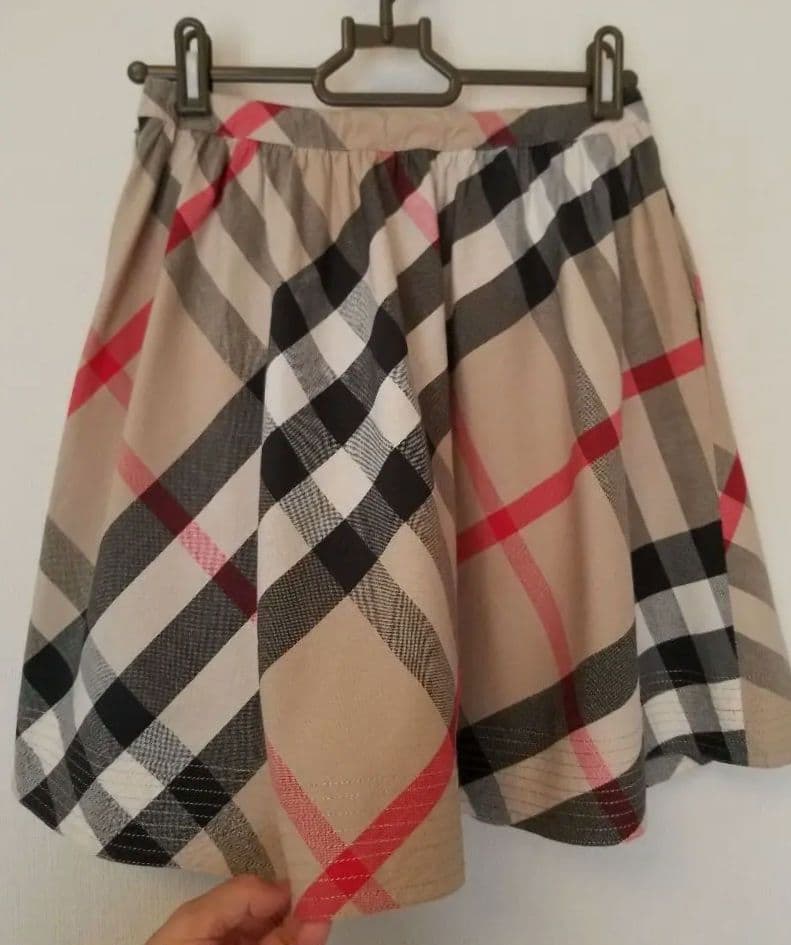 バーバリーロンドンキッズスカート ベージュ メガチェック フレア美品