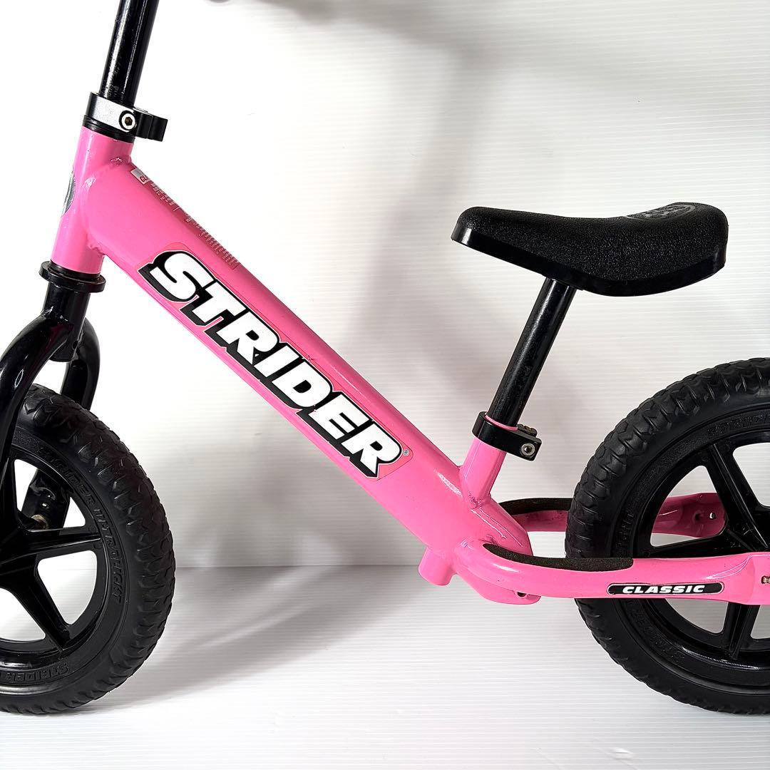 美品 ストライダー クラシック 12 ピンク 人気色 キックバイク ベル付き