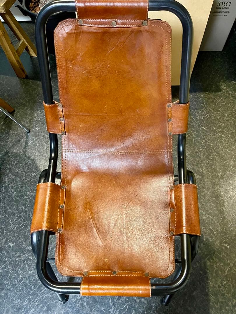 シャルロットペリアン Charlotte Perriand レザルクレザーチェア