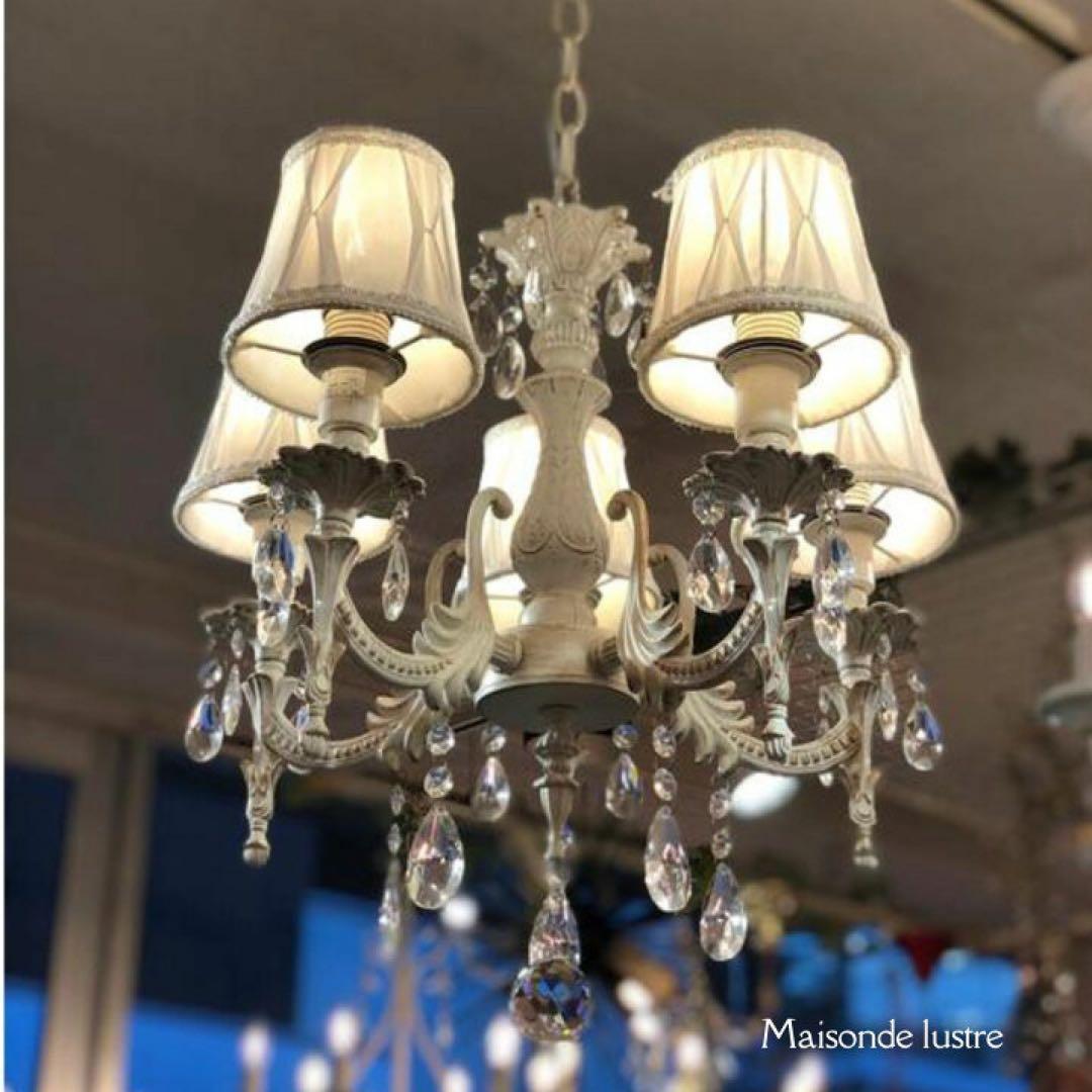 Umbrella ホワイトシャンデリア 4灯