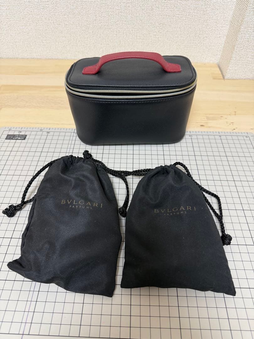 ブルガリ アメニティポーチ エミレーツ航空 ファーストクラス BVLGARI