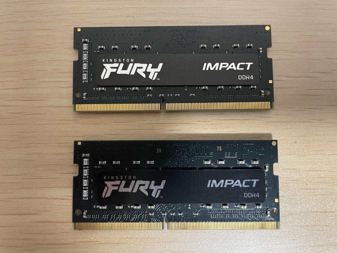 キングストン製 DDR4 PC4-3200 16GB (8GBx2)