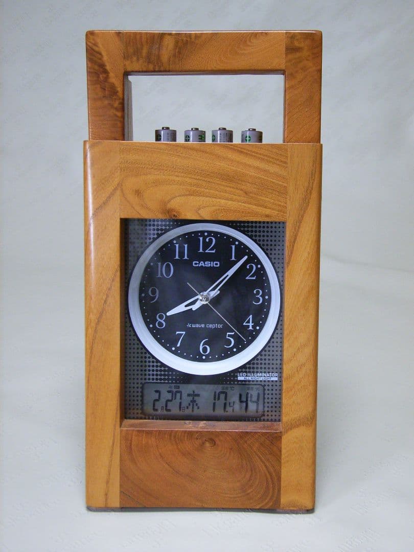 S009総欅板材ハンドル付き斜め型電波目覚まし時計（カシオTQT−351NJ使用