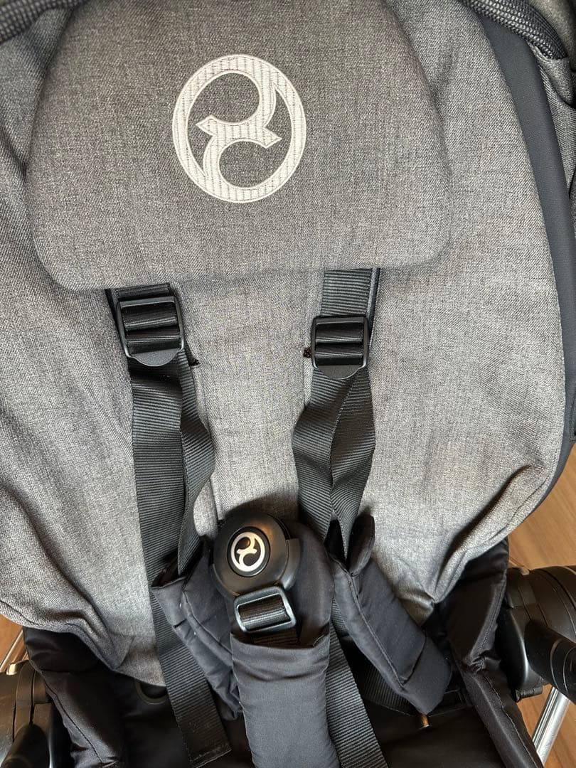 Hanaサイベックスミオス　グレー　cybex PLATINUM MIOS