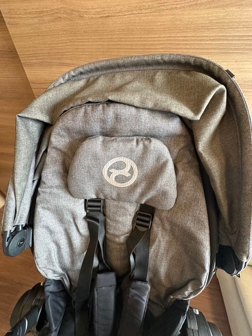 Hanaサイベックスミオス　グレー　cybex PLATINUM MIOS