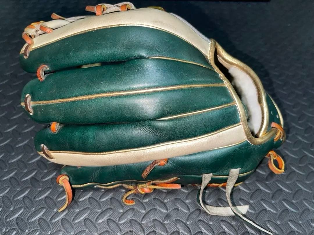 「即戦力」　ZETT 今宮モデル　限定モデル　グローブ　薬指リング付き