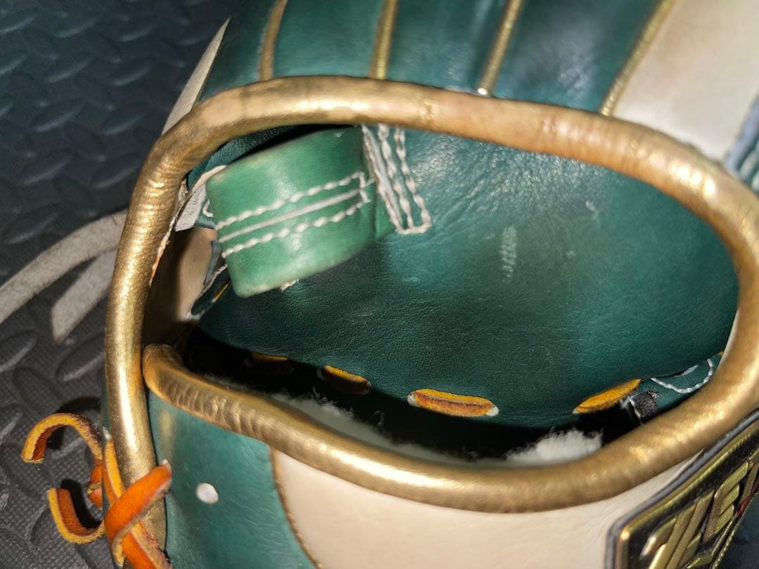 「即戦力」　ZETT 今宮モデル　限定モデル　グローブ　薬指リング付き