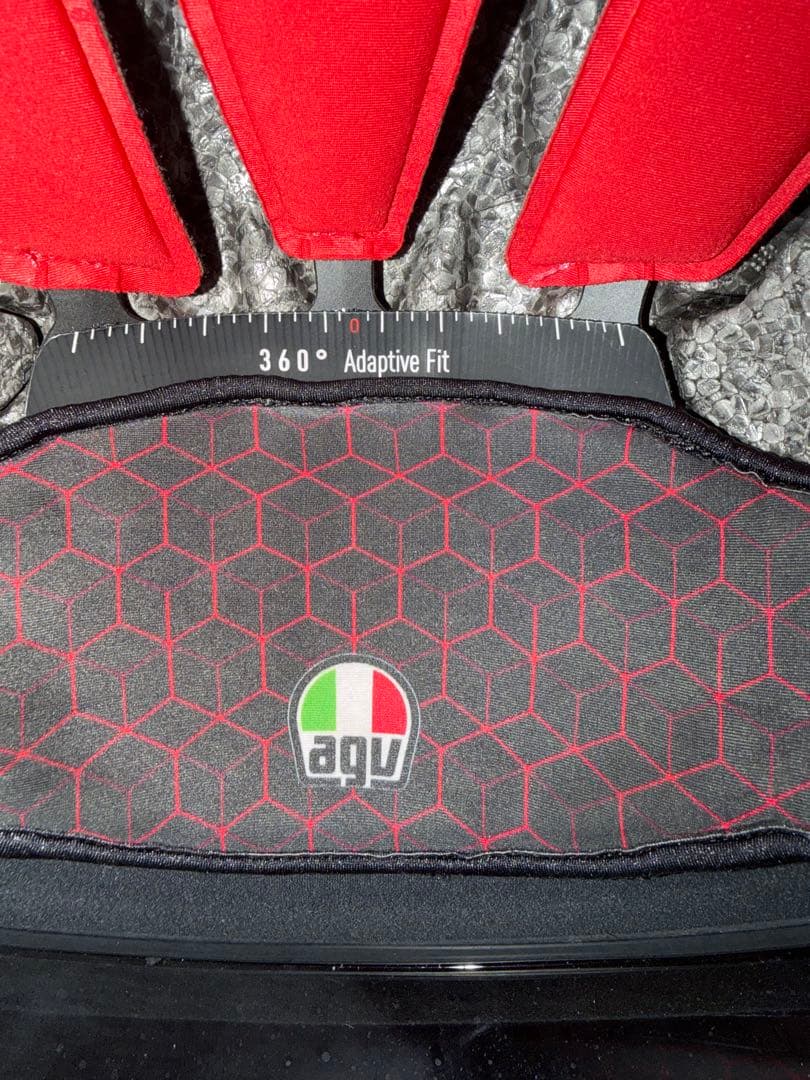 AGV pista gp rr xlサイズ