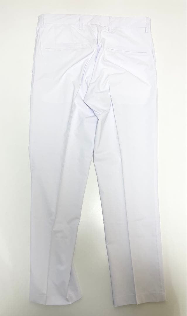 【新品‼️】定価2.4万 J.LINDEBERG ゴルフ　白　ジェイリンドバーグ