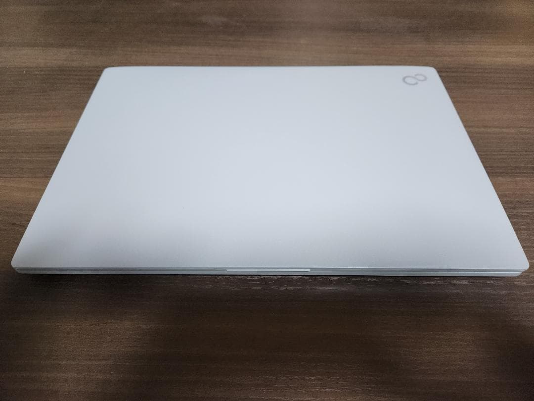 専用使用少美品 LIFEBOOK UH90/J3 7-155H 16GB