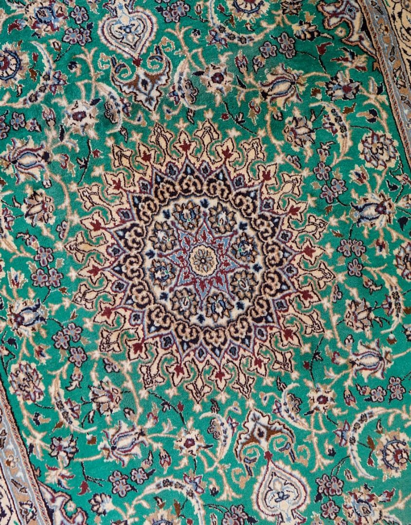 300cm × 192cm 手織りペルシャ絨毯 ナイン産　 手織り絨毯