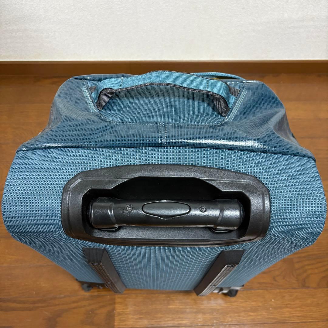 パタゴニア ブラックホール・ウィールド・ダッフル 40L