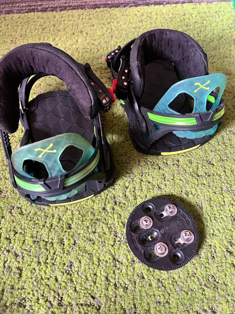 サロモンノーバック　ウィッシュボーン　サイズM