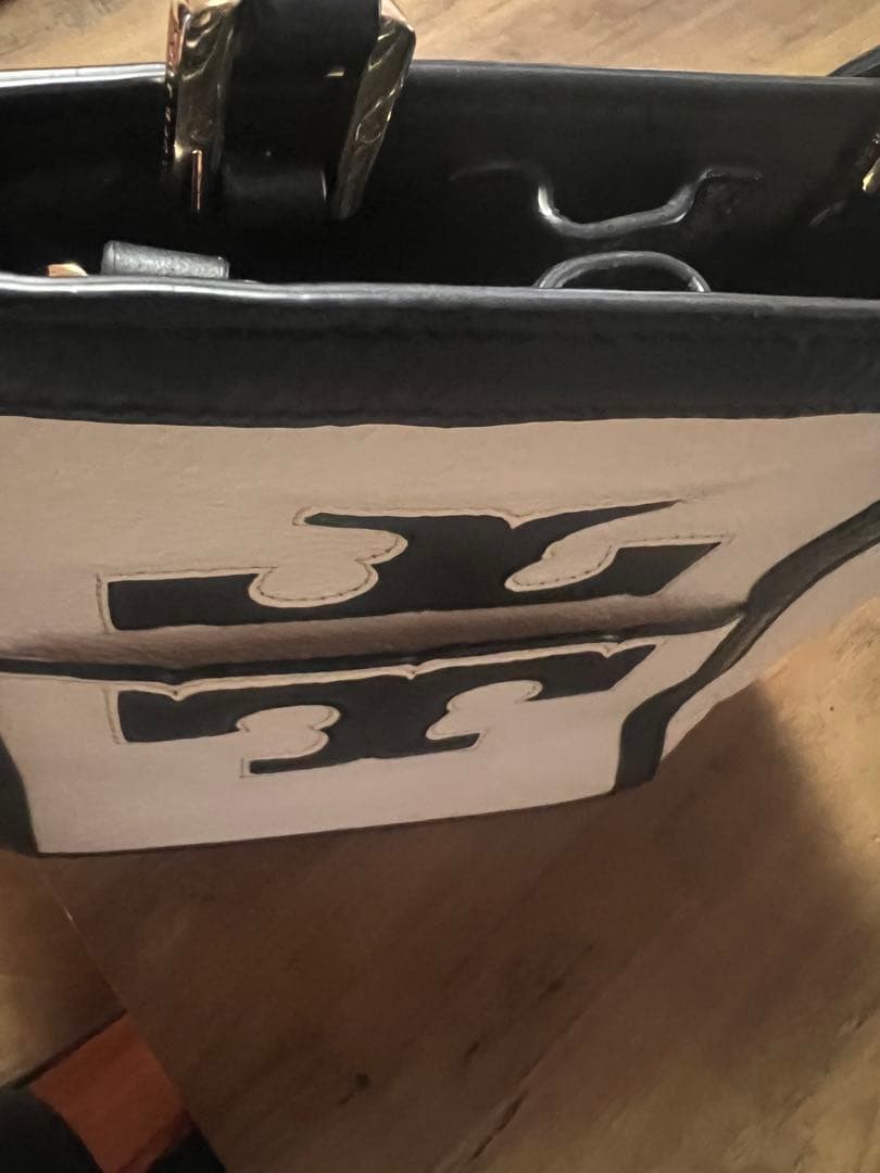 Tory Burch トートバッグ ホワイト/ブラック　トリーバーチ　鞄　バック