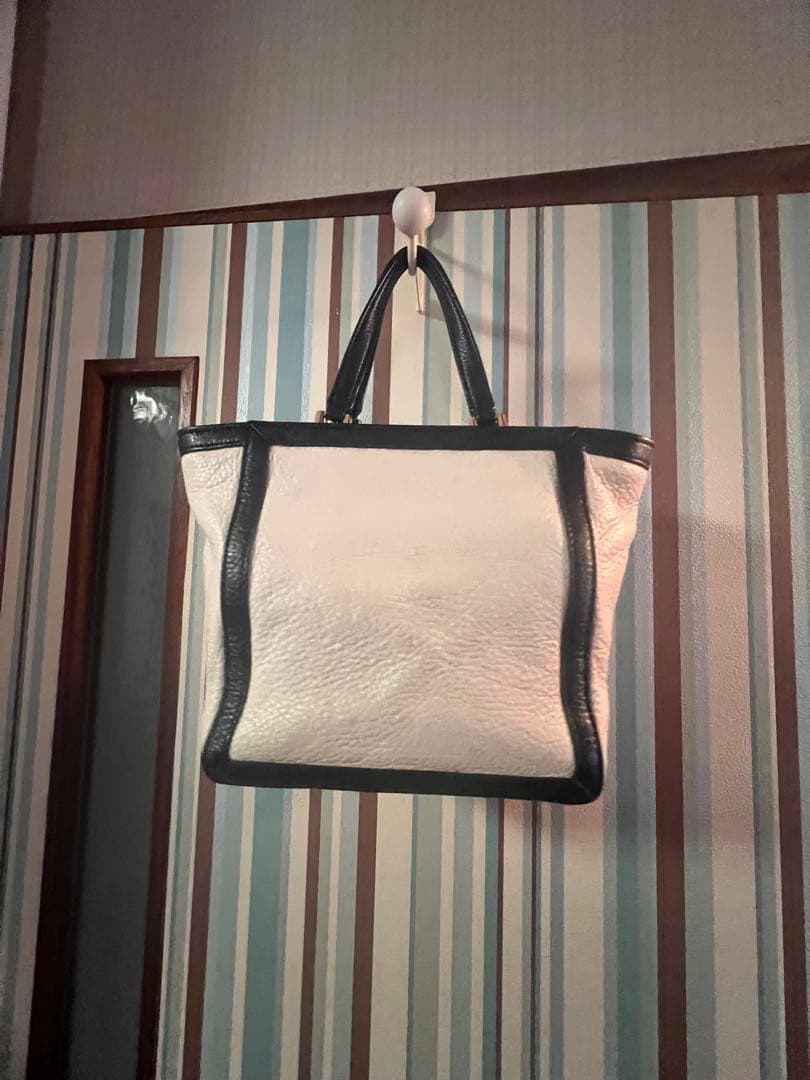 Tory Burch トートバッグ ホワイト/ブラック　トリーバーチ　鞄　バック
