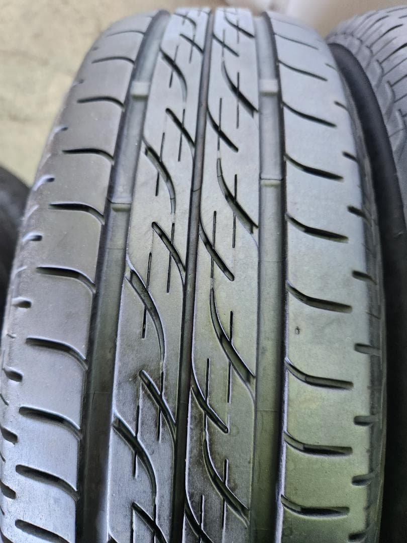 送料込☆2022年製 ブリヂストンタイヤ 155/65R14日本製☆4本