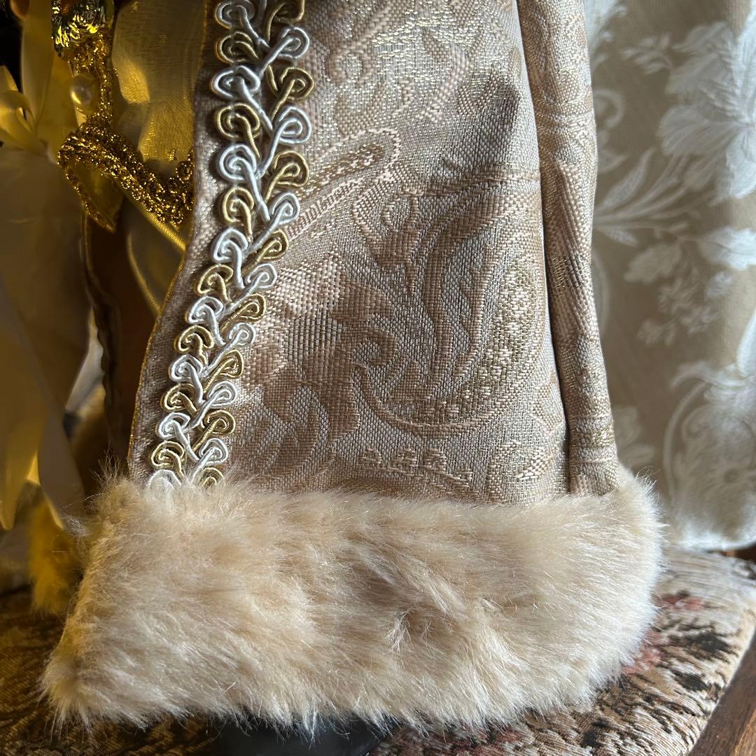 フレンチエレガントꕤ.。ゴールドとパールが奏でる大人のサンタクロースドール