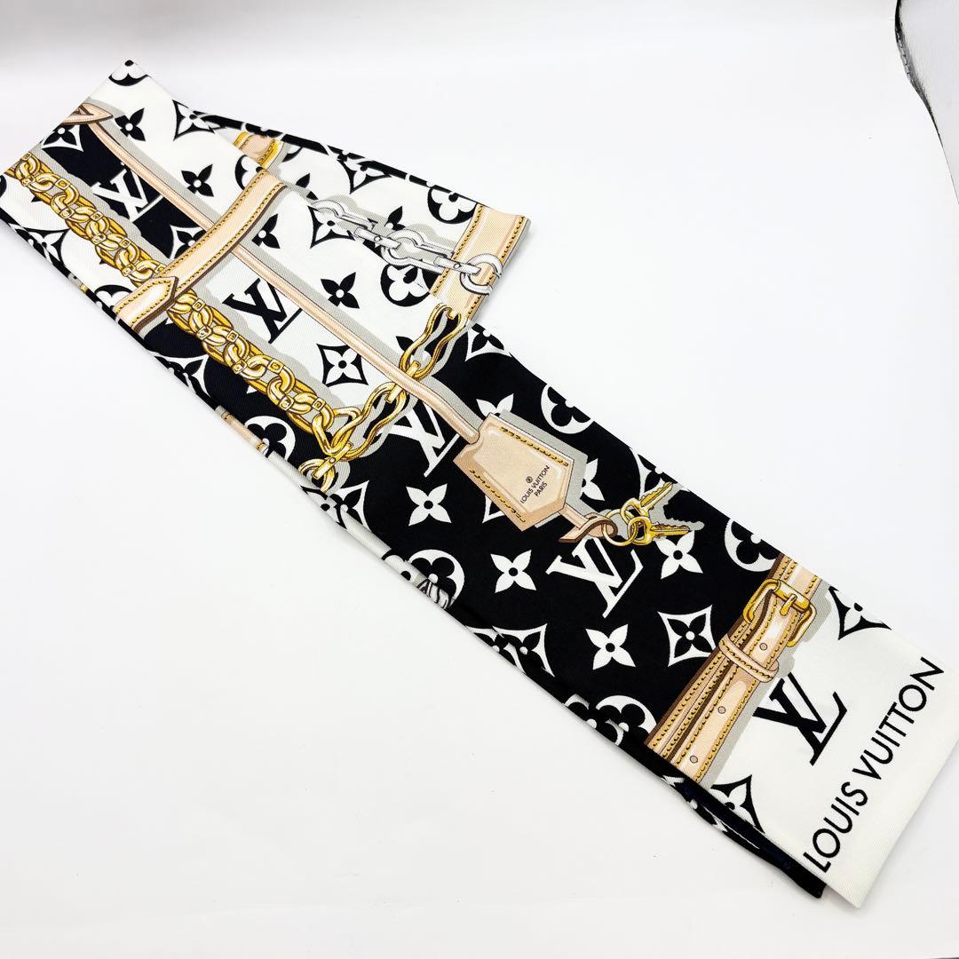 あやや極美品　LOUIS VUITTON ルイヴィトン バンドー スカーフ