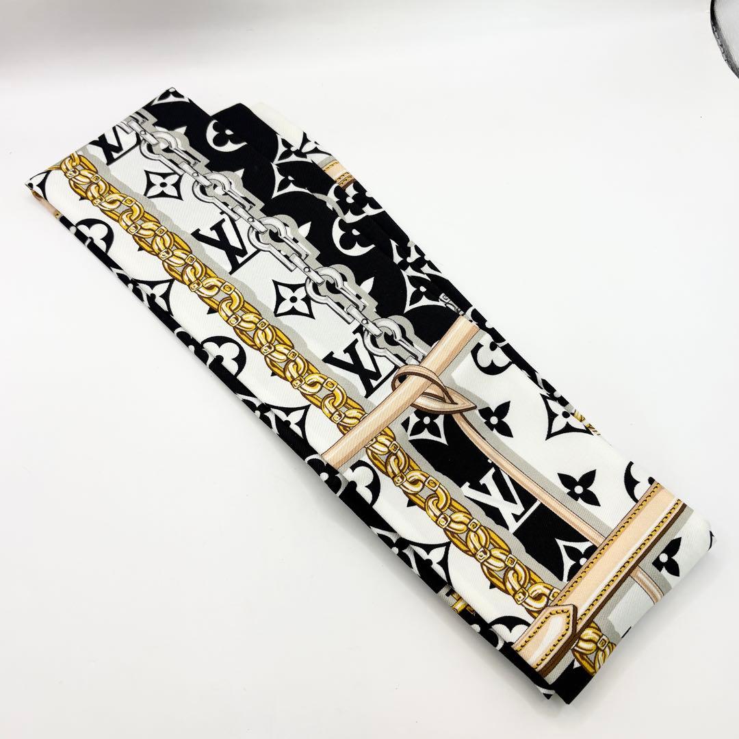 あやや極美品　LOUIS VUITTON ルイヴィトン バンドー スカーフ
