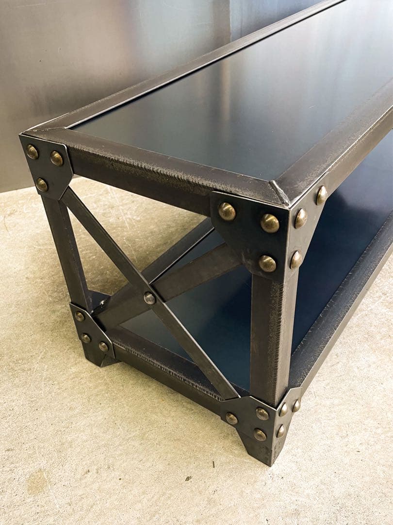 アイアンリベットラック［鉄板］インダストリアル　植物棚　シェルフ　アイアン家具