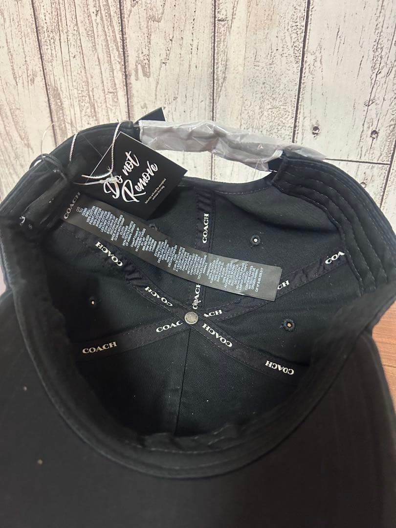 新品未使用　COACH ブラック ベースボールキャップ