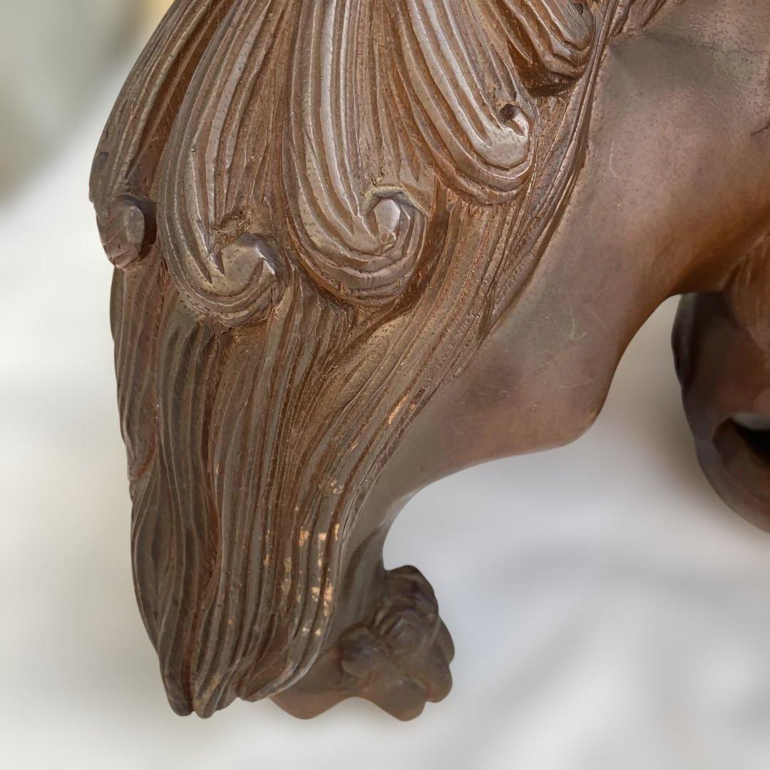 (466)美術工芸品の木彫りの獅子の置物