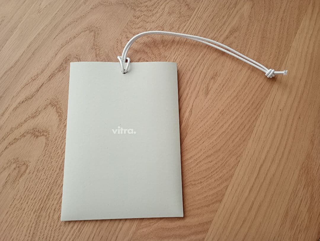 お値下げ中 vitra オケージョナル ローテーブル　直径50cm 高さ55cm