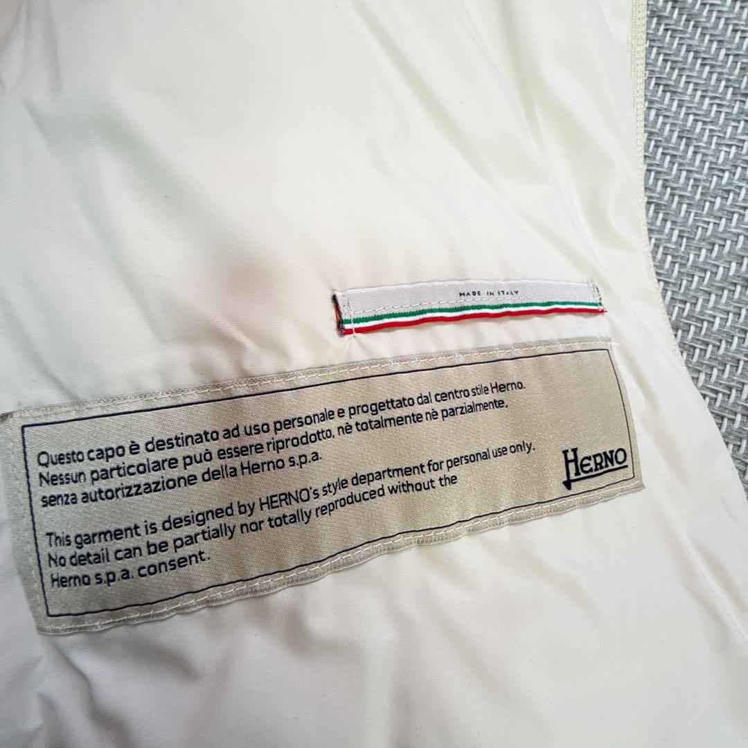 美品 HERNO 異素材コンビネーションフーデッドダウンコート ホワイト ML