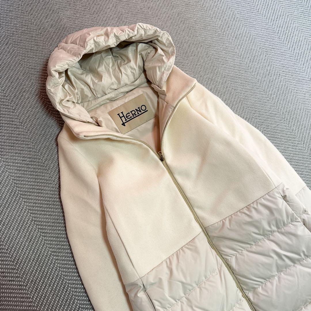 美品 HERNO 異素材コンビネーションフーデッドダウンコート ホワイト ML