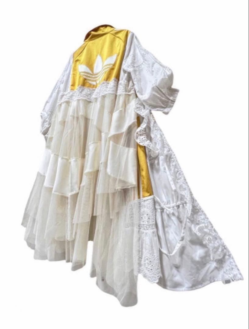 kaya modelly 古着リメイク　adidas