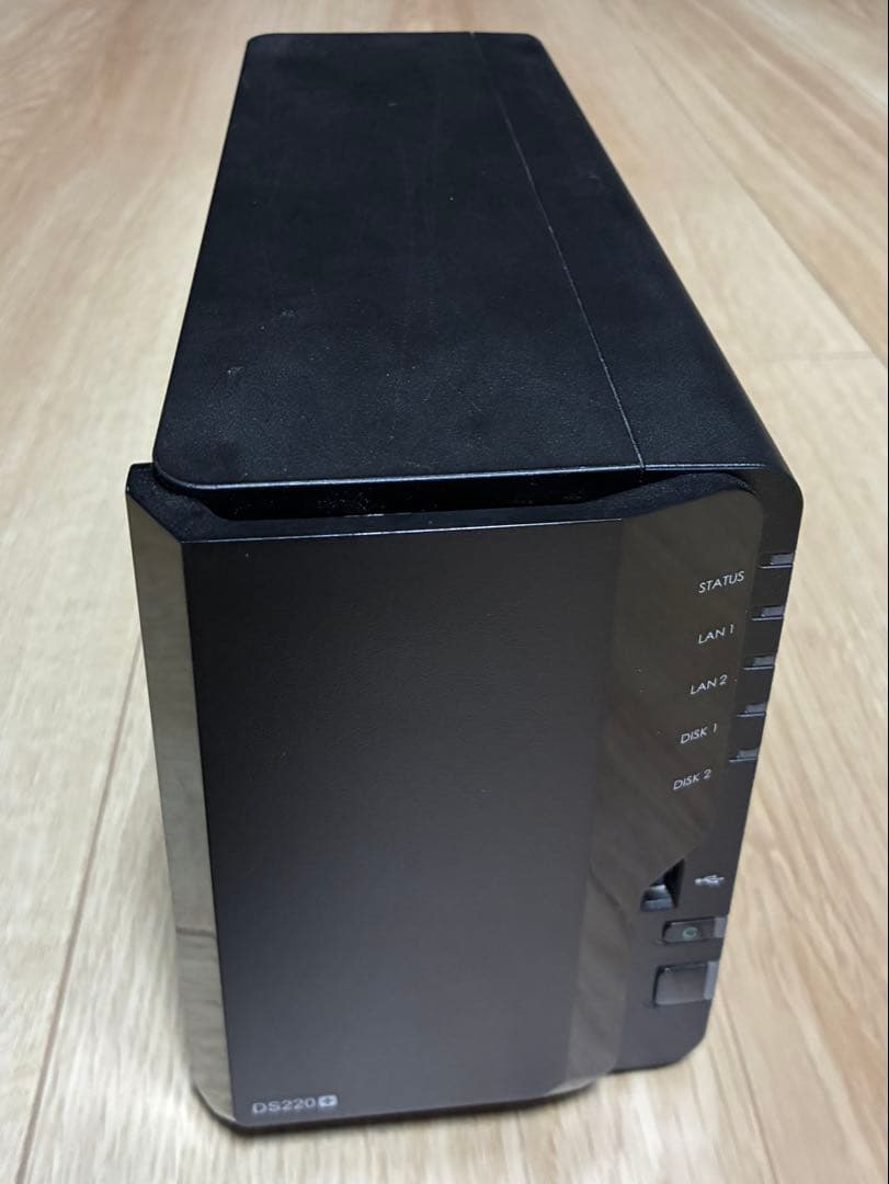 【動作良好】Synology DS220+ NAS オマケ　SSD 2個