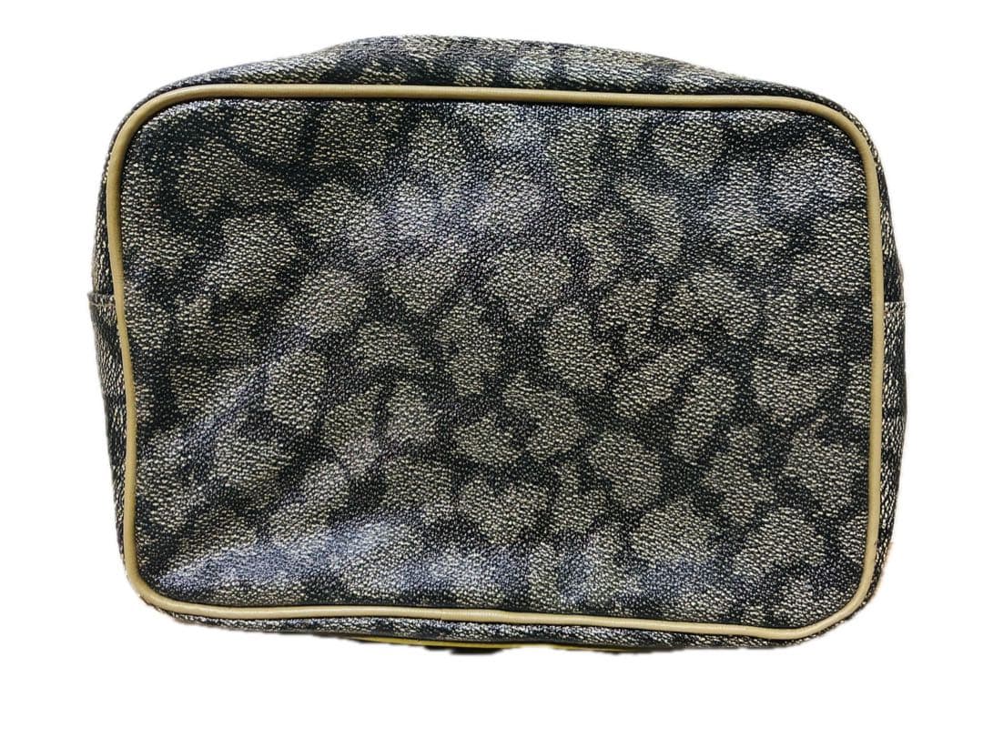 イヴサンローラン ボストンバッグ クラッチバッグ　旅行バッグ 大容量 ジラフ柄