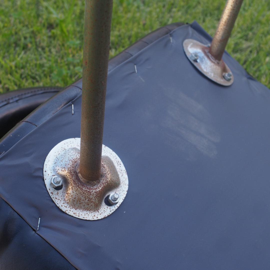 ①ラウンジチェア 黒 ミッドセンチュリー 昭和レトロ