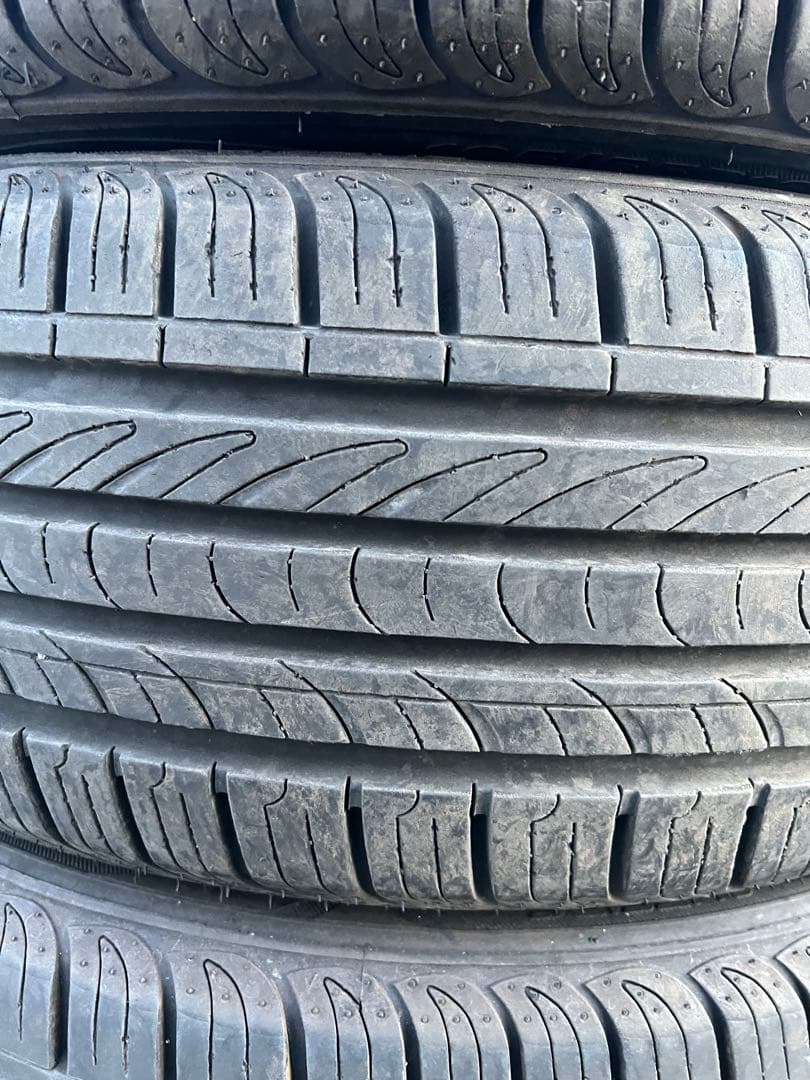 ロードストーン　ユーロビズ　hp02 195/55r16 24年製　美品